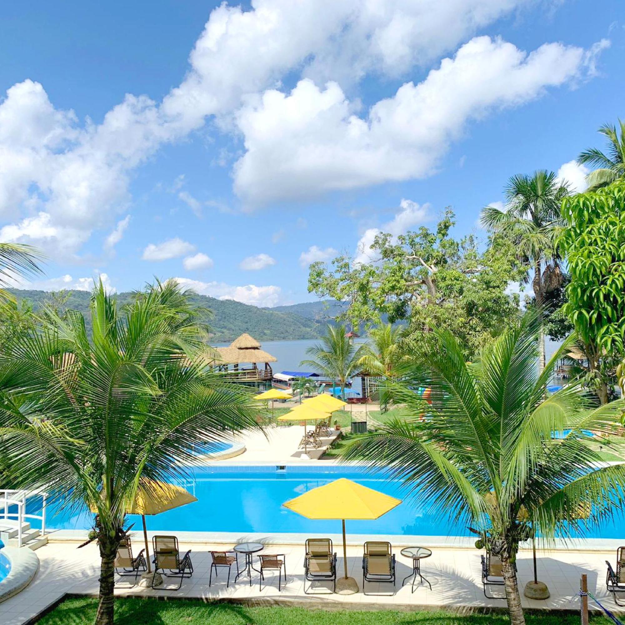 Laguna Azul Hotel & Suites Sauce Екстериор снимка