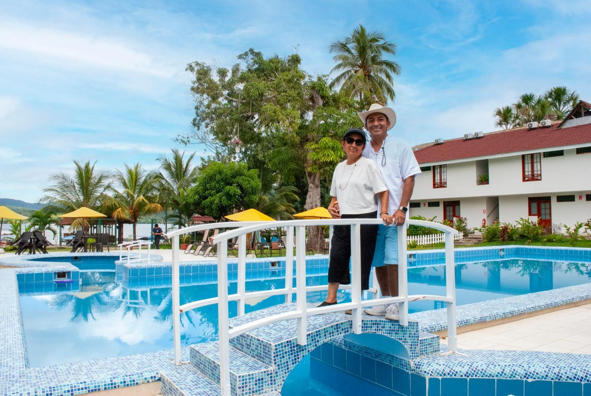 Laguna Azul Hotel & Suites Sauce Екстериор снимка