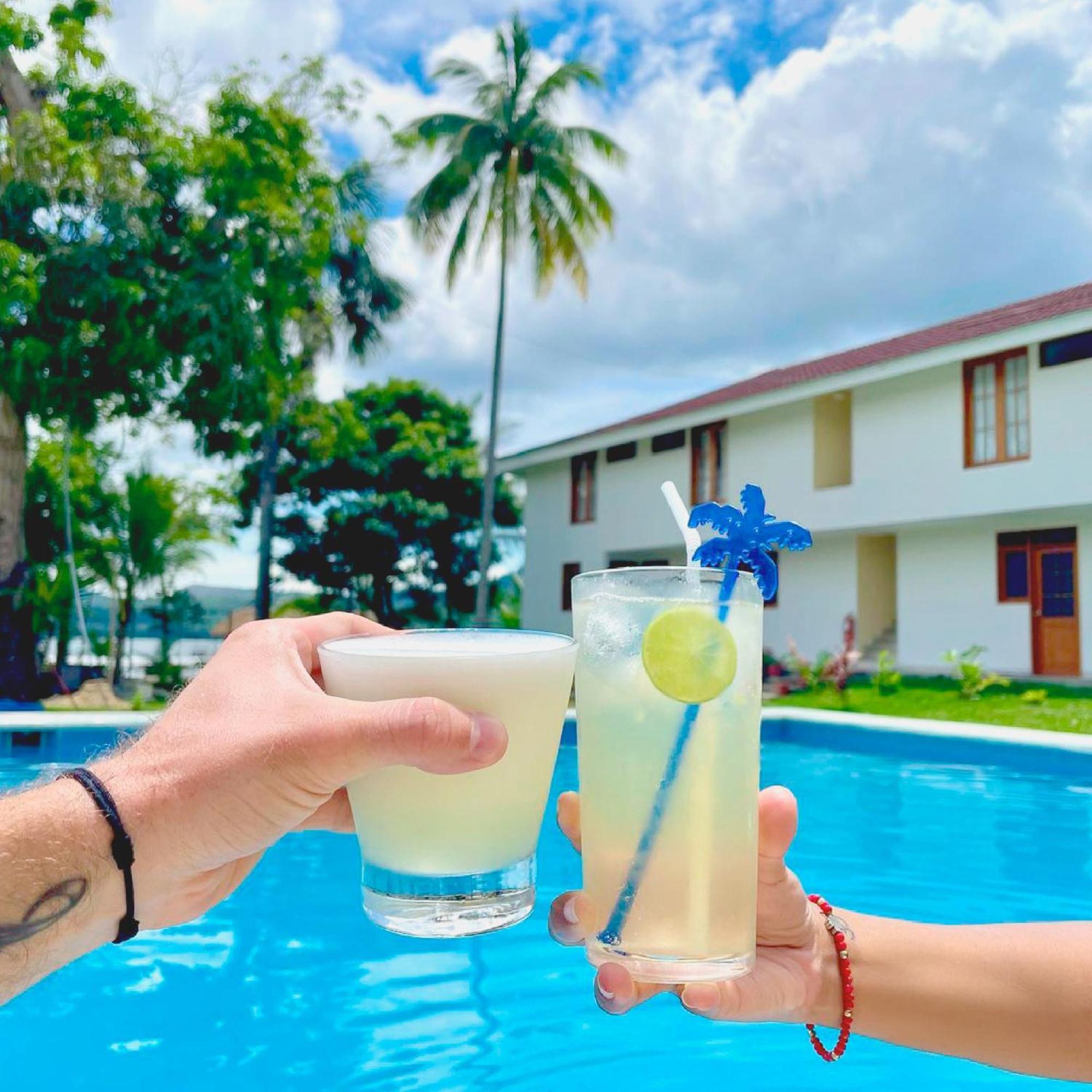Laguna Azul Hotel & Suites Sauce Екстериор снимка