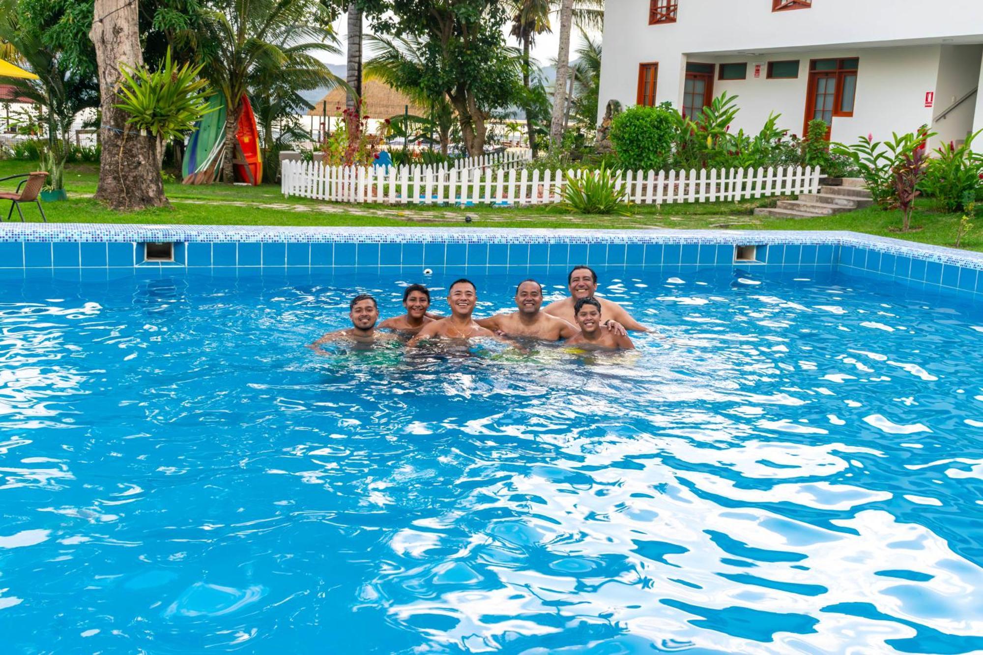 Laguna Azul Hotel & Suites Sauce Екстериор снимка
